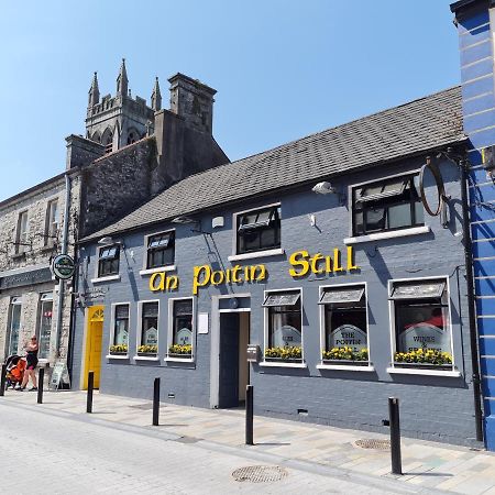 Ridge-Rock Accommodation Carrick-on-Shannon Экстерьер фото