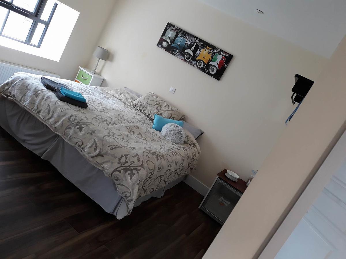 Ridge-Rock Accommodation Carrick-on-Shannon Экстерьер фото